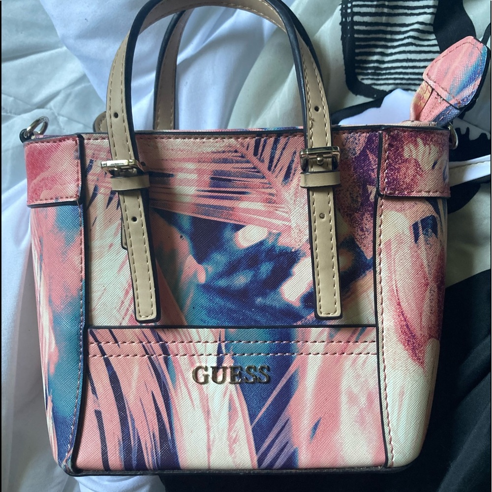 Guess purse